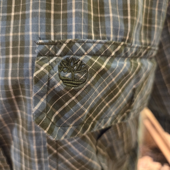 Timberland Mens Medium Plaid shirt - Picture 3 of 5
